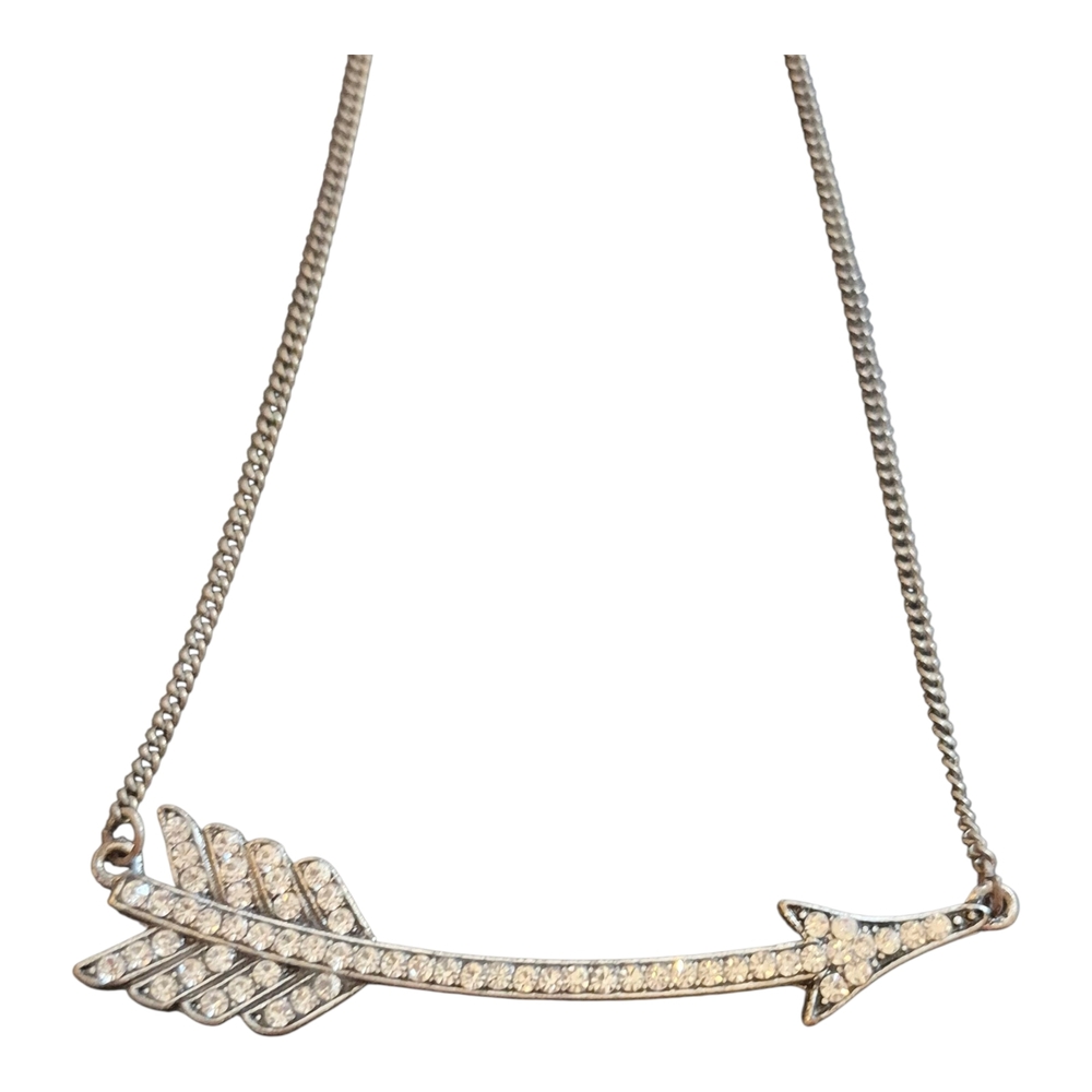 Elegant Silver Tone Arrow Necklace